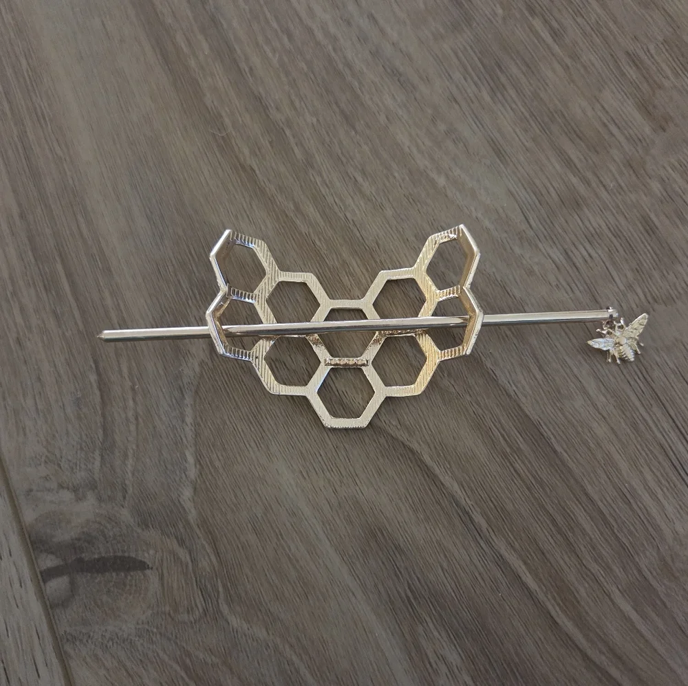 Honeycomb and‎ Bee Gold Hair Pin and Bar NWT